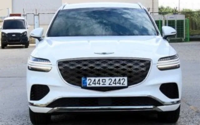 허위매물없는중고차매매사이트 GV70 2.5T 가솔린 2WD 매물 사진 17 - 2025/05 9,819km