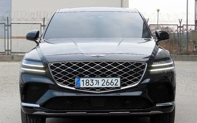 허위매물없는중고차매매사이트 GV80 쿠페 가솔린 2.5T AWD 매물 사진 6 - 2024/01 15,948km